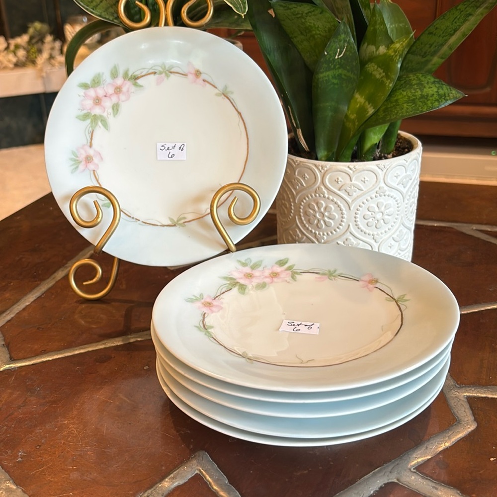 Antique Bavaria Hand Crafted Porcelain Plates